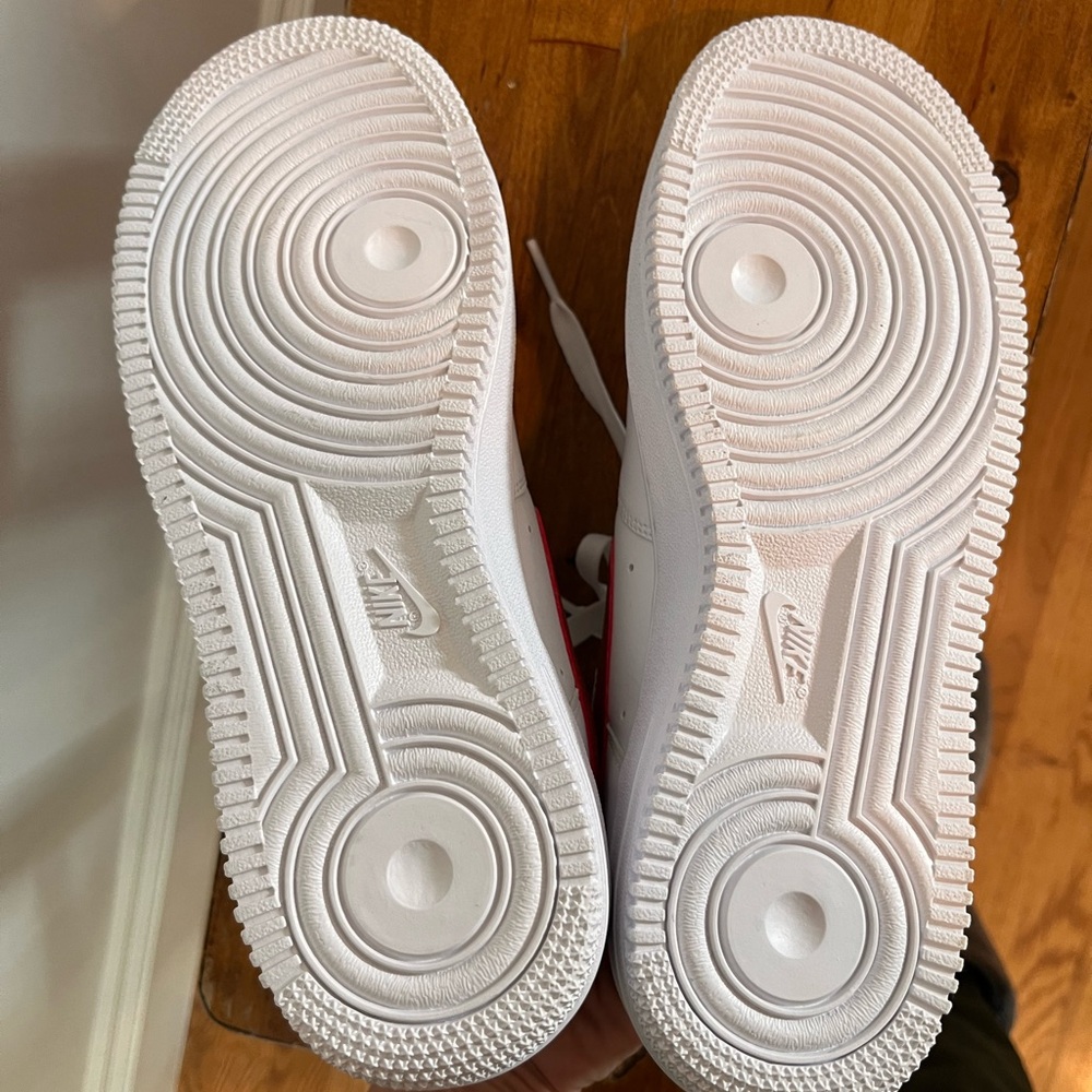 Nike Air Force 1  -  Red and white. NWOT - Picture 7 of 7